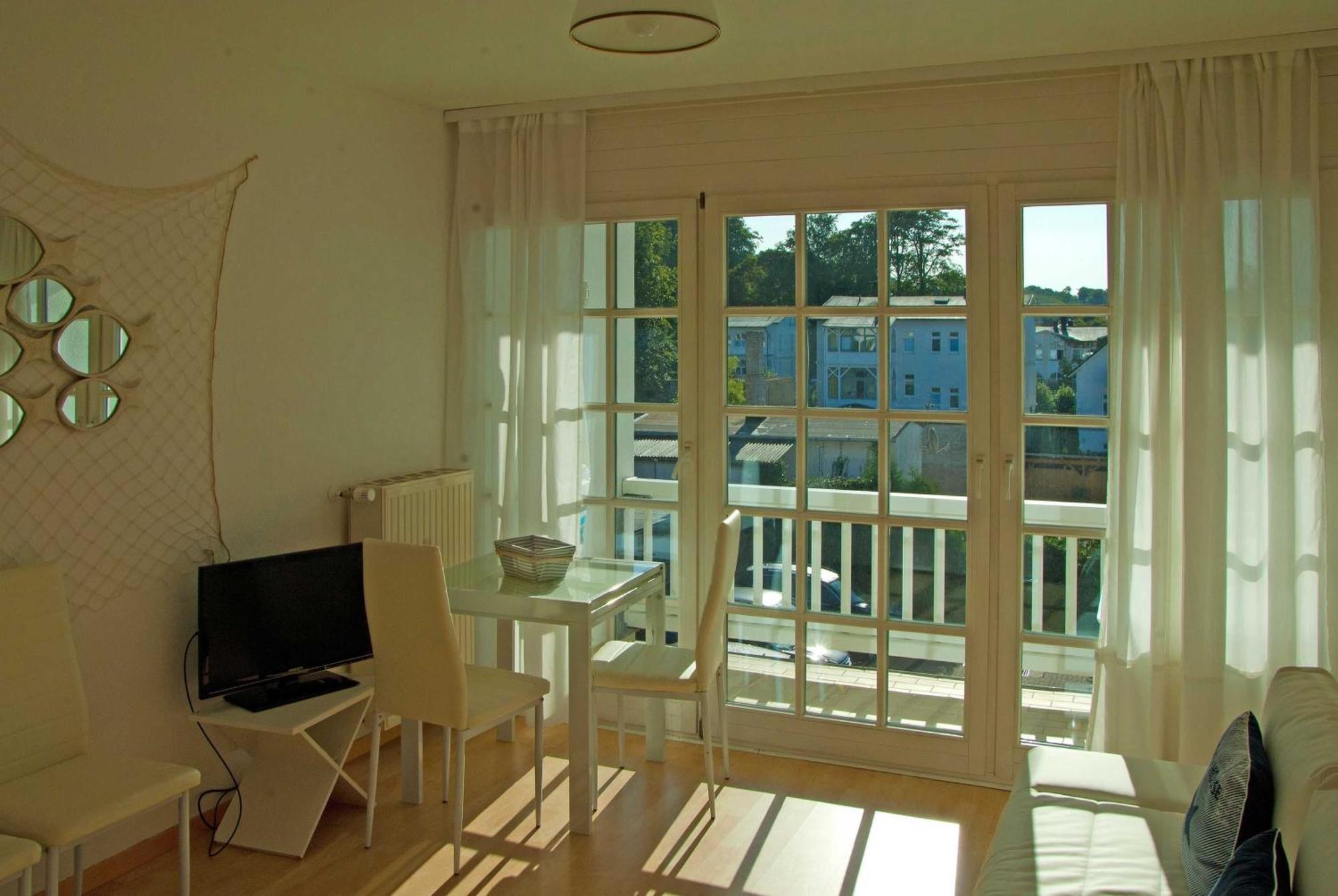 Haus Baltic 12 Mit Balkon - Zentrale Lage Im Ostseebad Sellin Eksteriør bilde